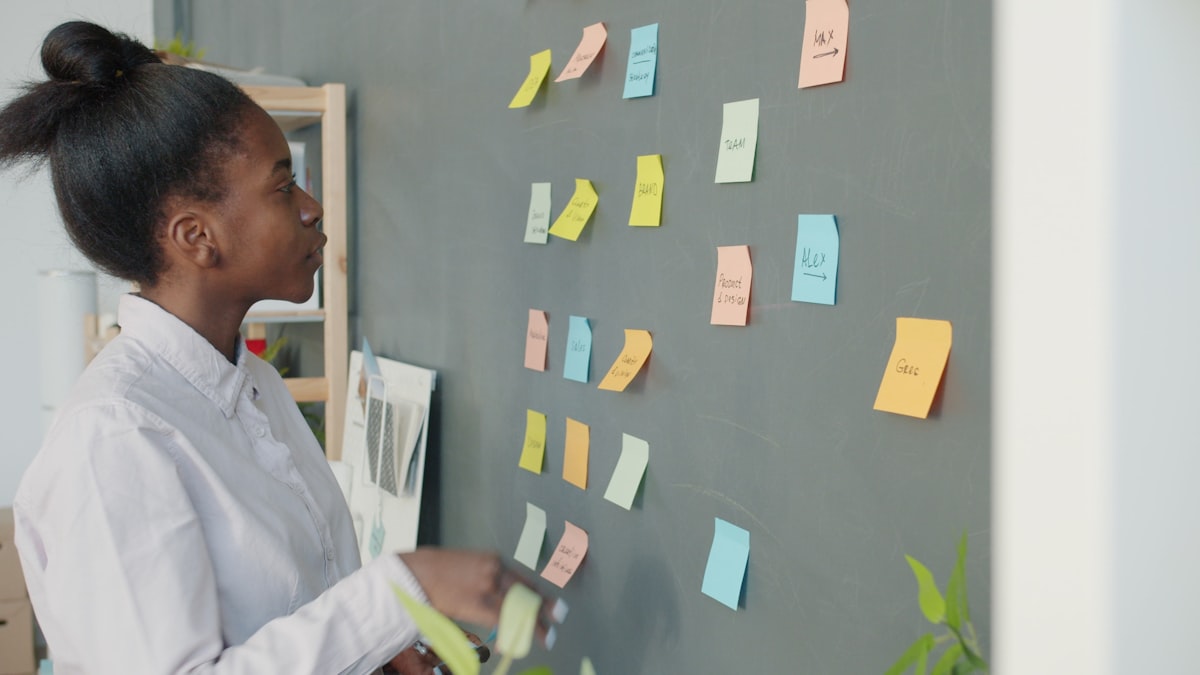How Head of Design and Head of Marketing actually collaborate
